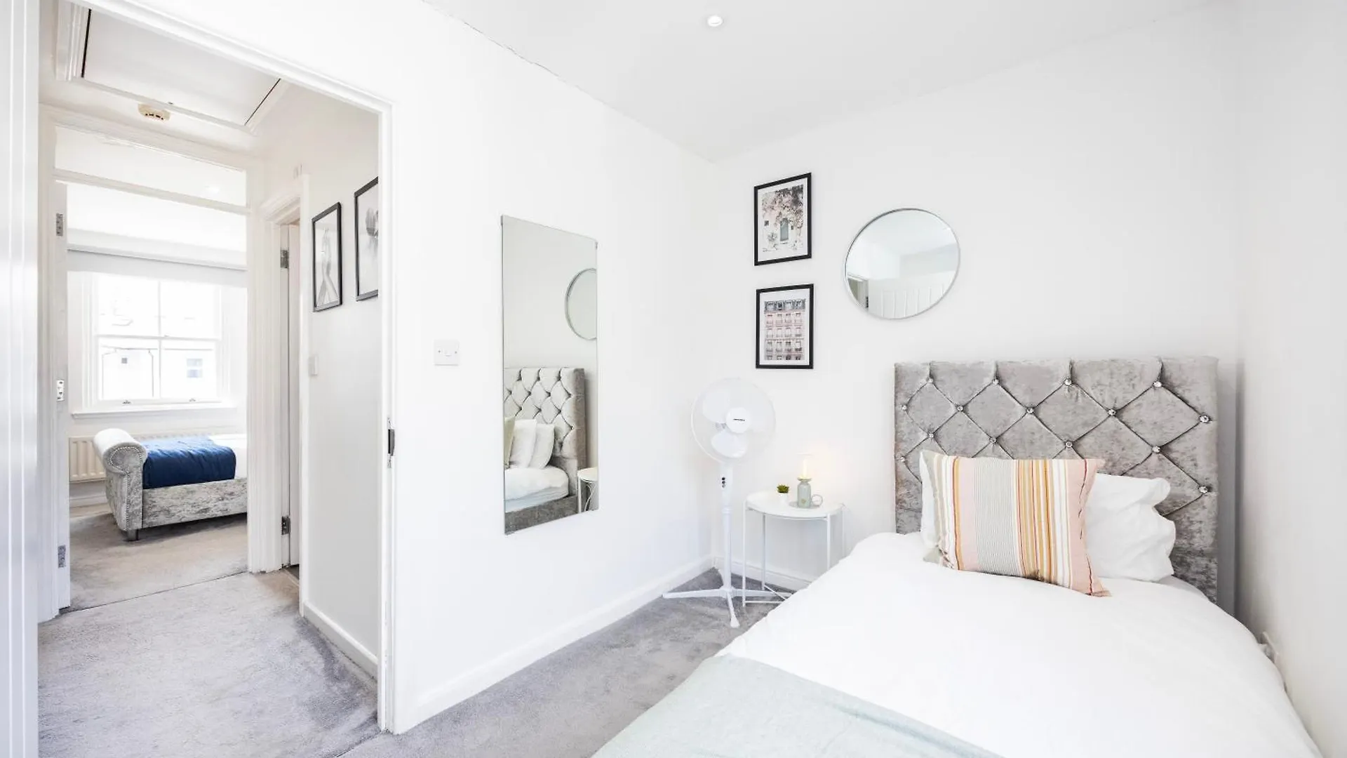Stylish 2 Bedroom London Home With Garden Free Parking Smart Tvs Close To Thames Riverside And Canary Wharf Holiday home